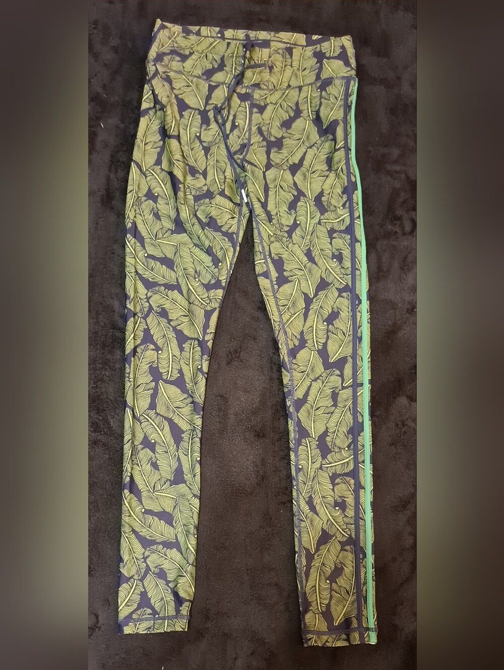 The Upside Womens  Green Leaf Print Active Leggings Sz 8